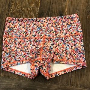 Lululemon bootie shorts, size 4
